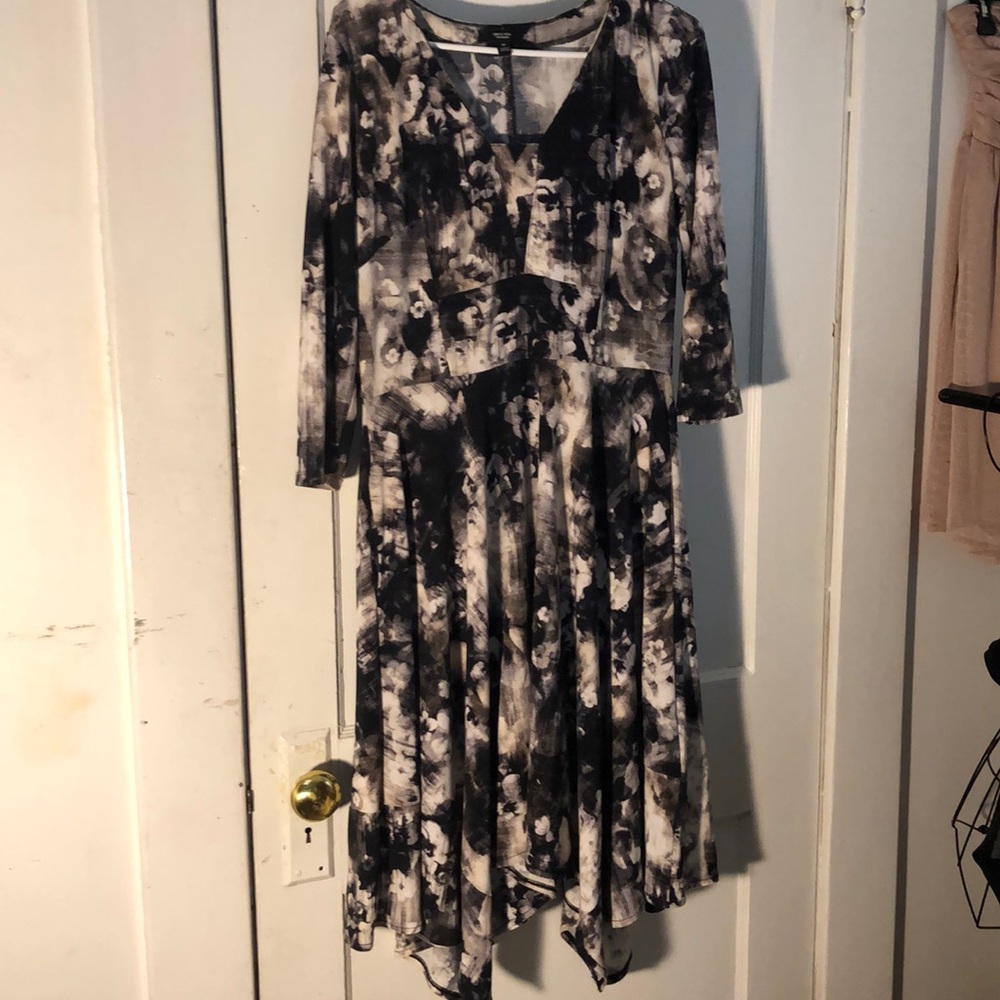 Simply Vera Dress